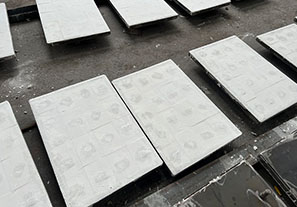 输送机耐磨陶瓷衬板:耐磨性能究竟有多强? 输送机耐磨陶瓷衬板:耐磨性能究竟有多强?