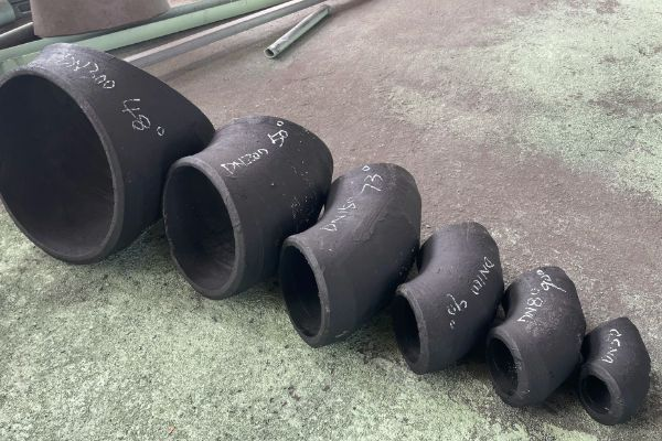 稀土耐磨合金管的成份含量