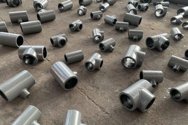 化工氮肥厂气化车间双金属耐磨三通 化工氮肥厂气化车间双金属耐磨三通