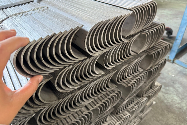 省煤器管束弯头护板用弯头防磨罩