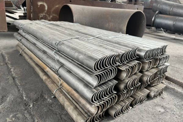 锅炉防磨护瓦材质选择