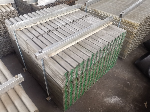 310s防磨瓦生产厂家