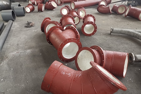 大型耐磨陶瓷管道厂家