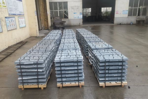 陶瓷耐磨衬板价格多少