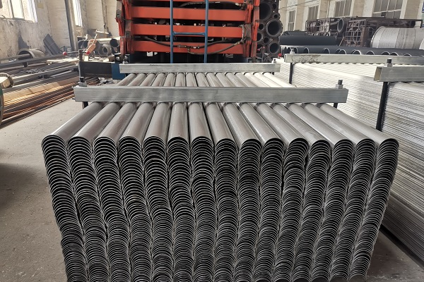 锅炉水冷壁防磨瓦